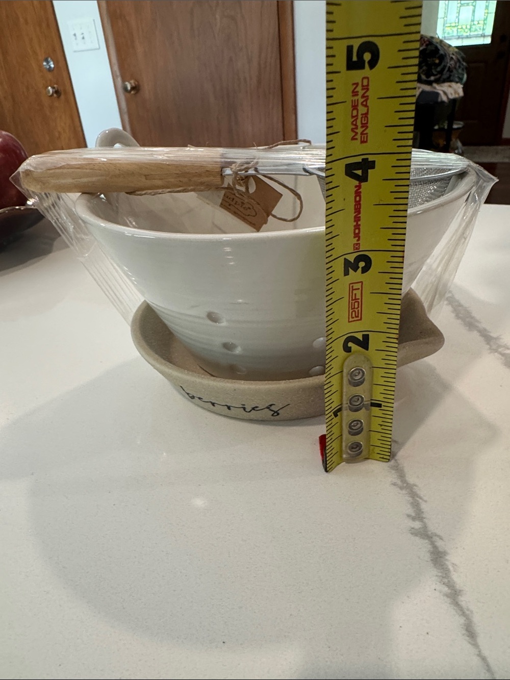Mud Pie -Farmstead - Berry Strainer Set - Picture 9 of 9